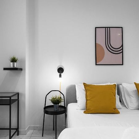 Breez Apartments, The Luxury Suites テッサロニキ エクステリア 写真