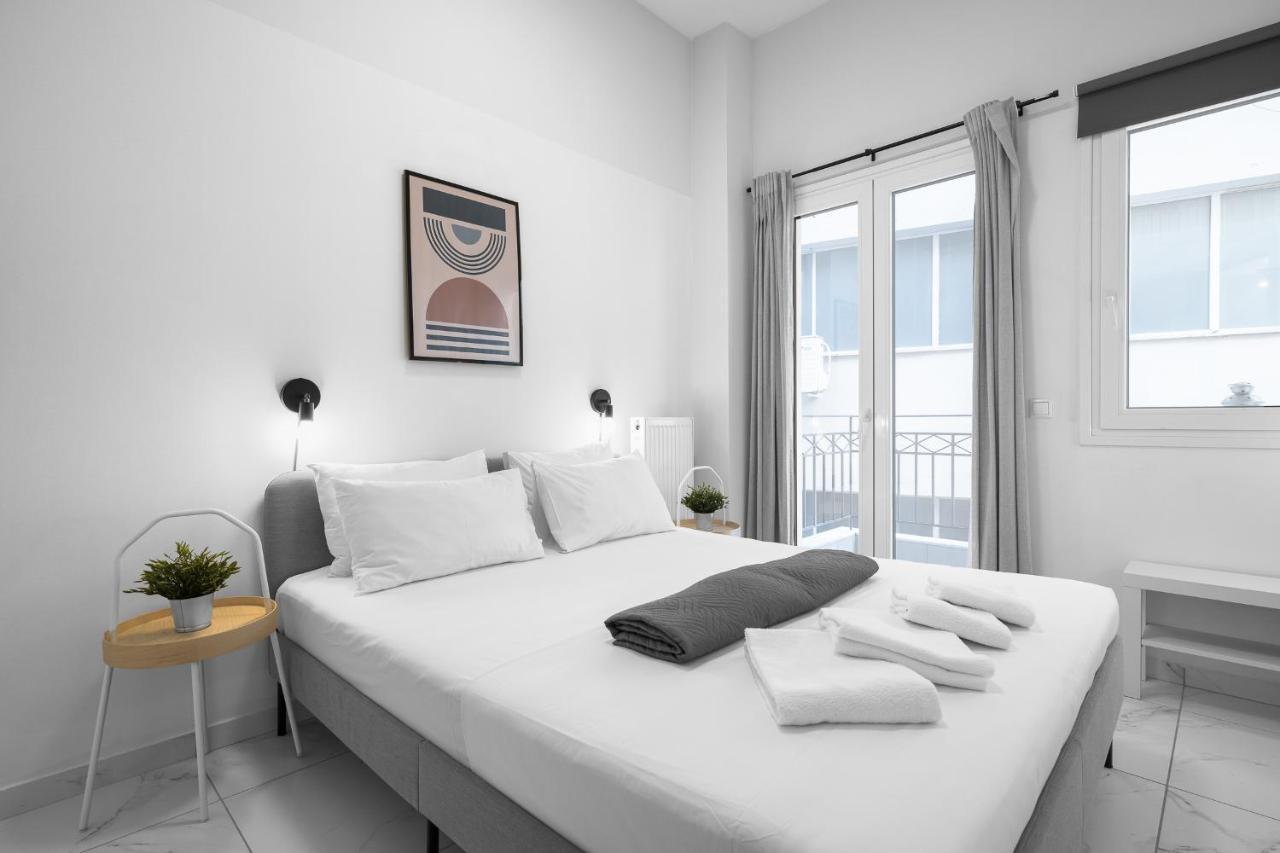 Breez Apartments, The Luxury Suites テッサロニキ エクステリア 写真