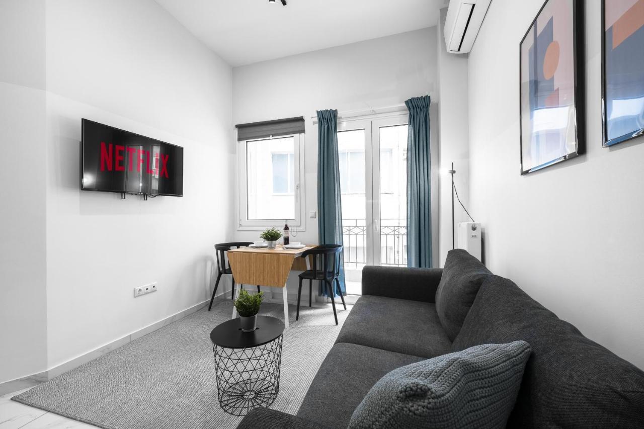 Breez Apartments, The Luxury Suites テッサロニキ エクステリア 写真