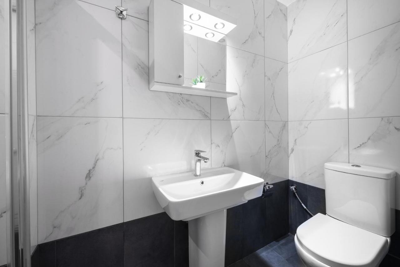 Breez Apartments, The Luxury Suites テッサロニキ エクステリア 写真