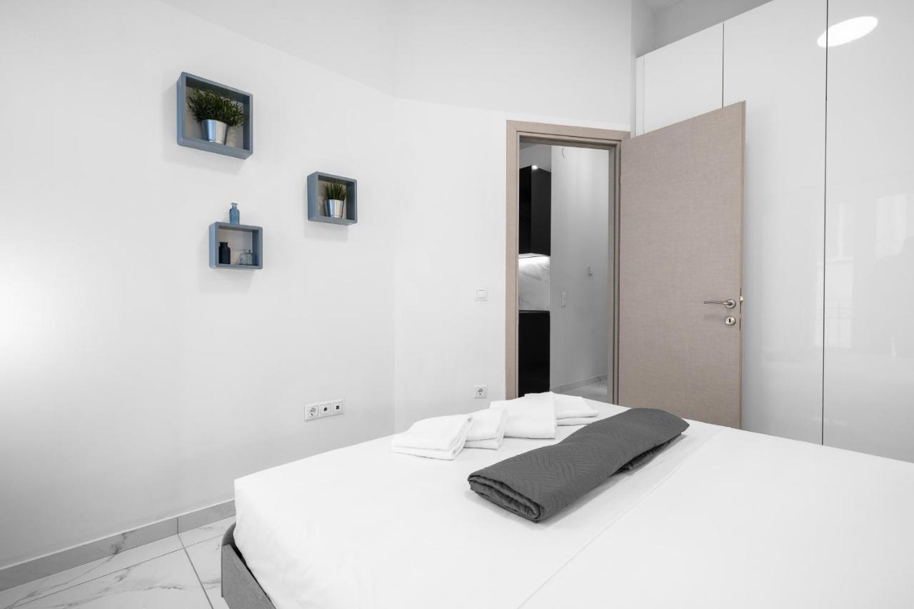 Breez Apartments, The Luxury Suites テッサロニキ エクステリア 写真