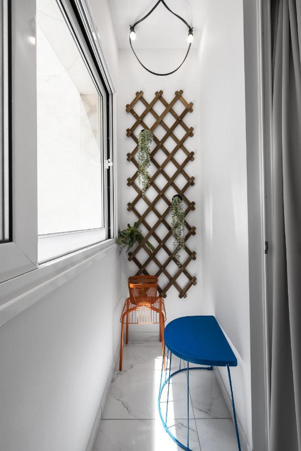 Breez Apartments, The Luxury Suites テッサロニキ エクステリア 写真