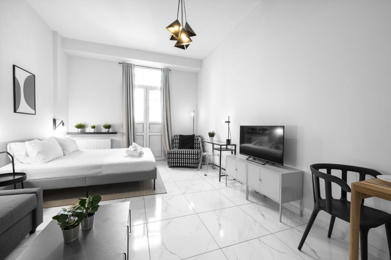Breez Apartments, The Luxury Suites テッサロニキ エクステリア 写真