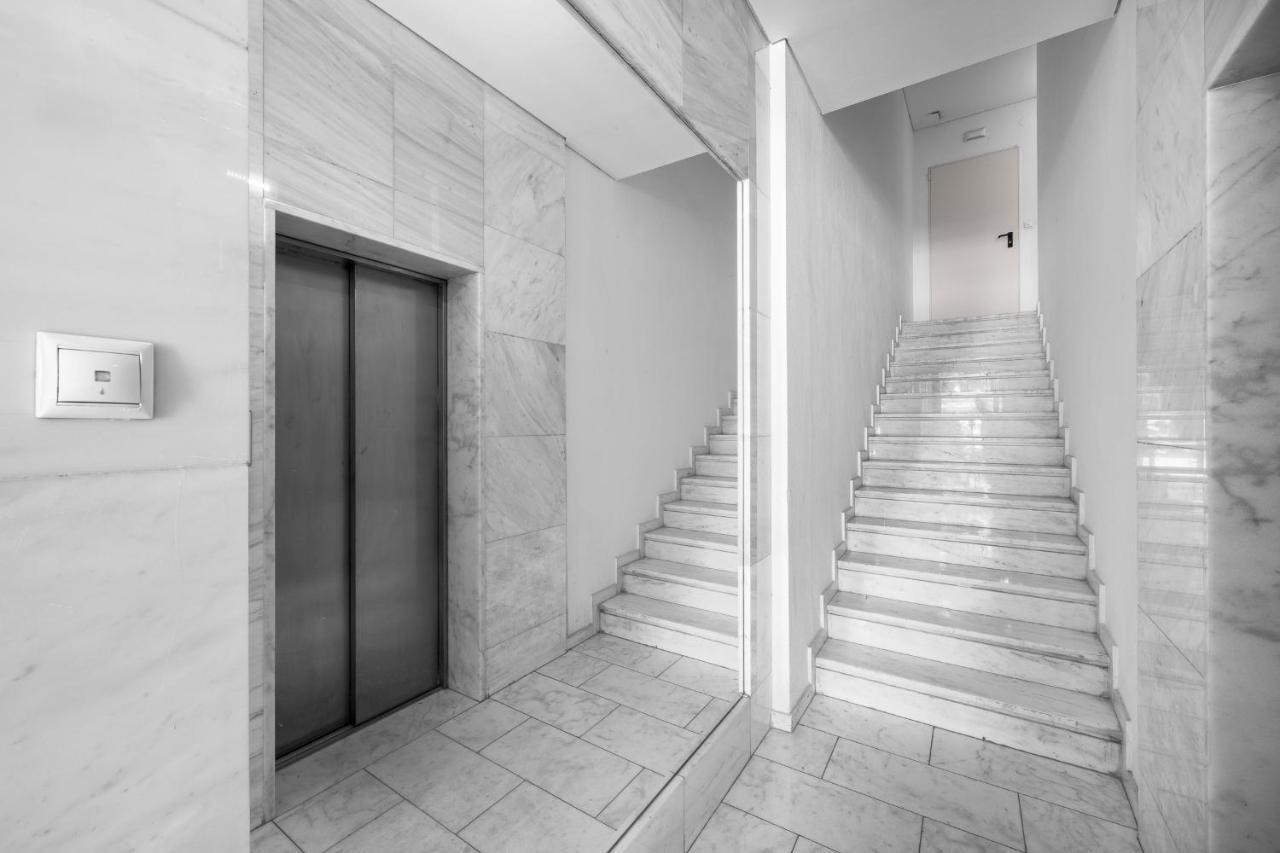 Breez Apartments, The Luxury Suites テッサロニキ エクステリア 写真